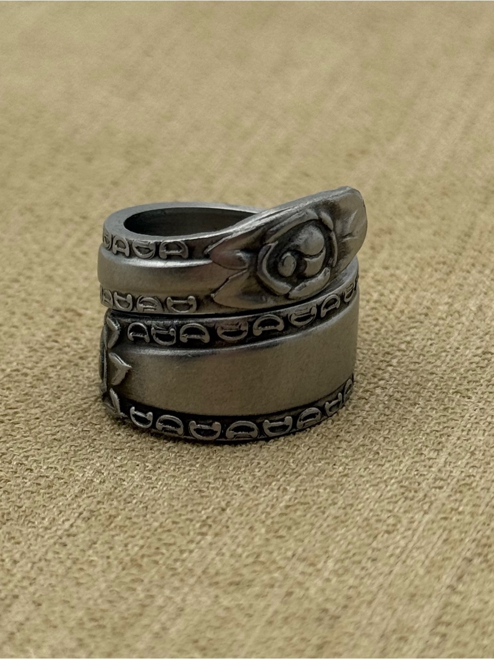 Stainless steel Wrap Ring in Antique Silver Tone